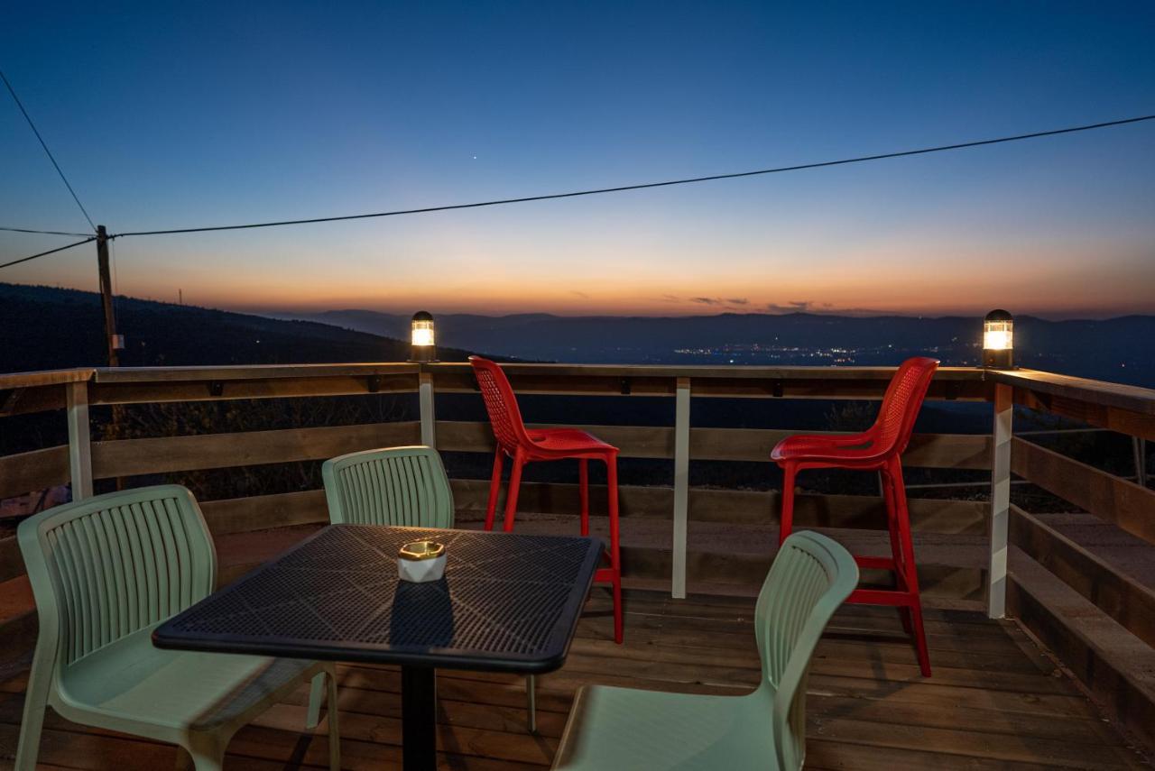 Sunset B&B Ein Kinya Exterior foto
